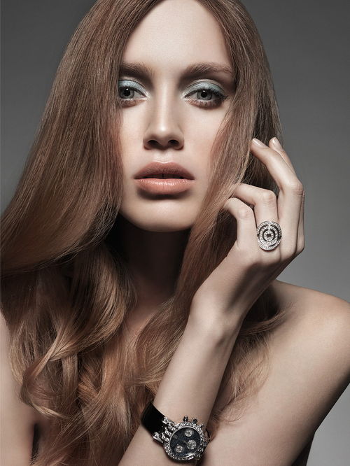 法式優雅與時尚藝術的碰撞 Cyril Lagel鏡頭下的藝發首飾女郎